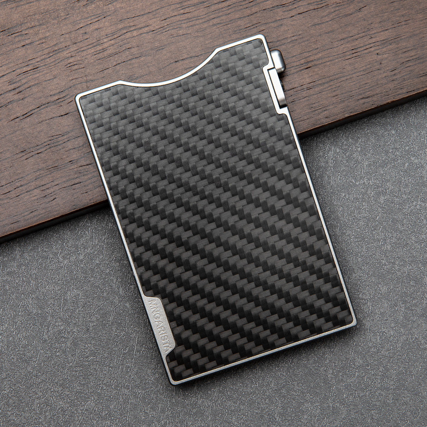 Pop-up metal wallet Silver